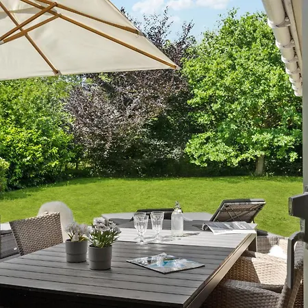 Cozy In With Kitchen Hornbaek